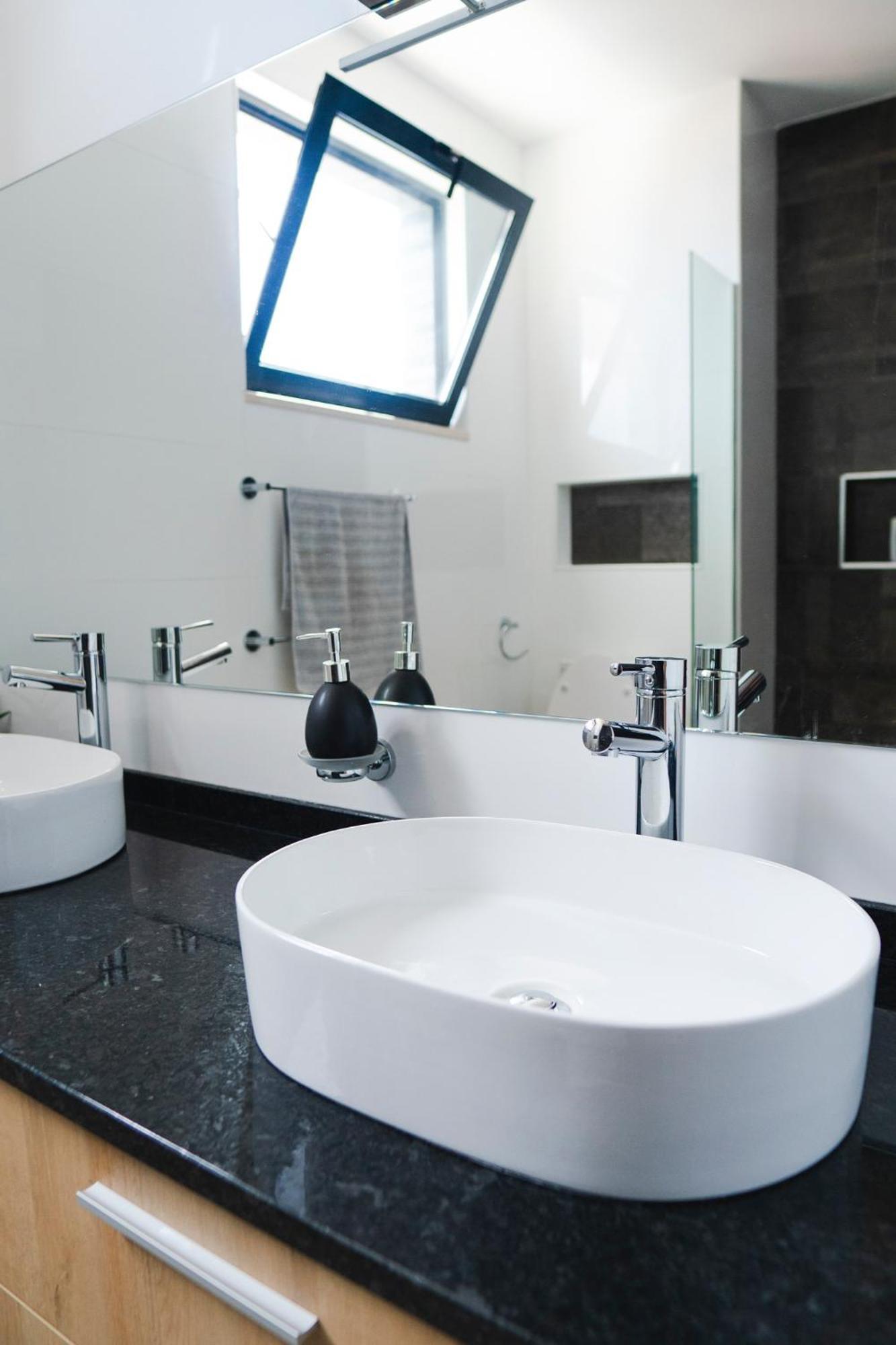 3 Bdr Aprt, Amazing Seaview, Rooftop Pool - Lcgr Praia Eksteriør billede