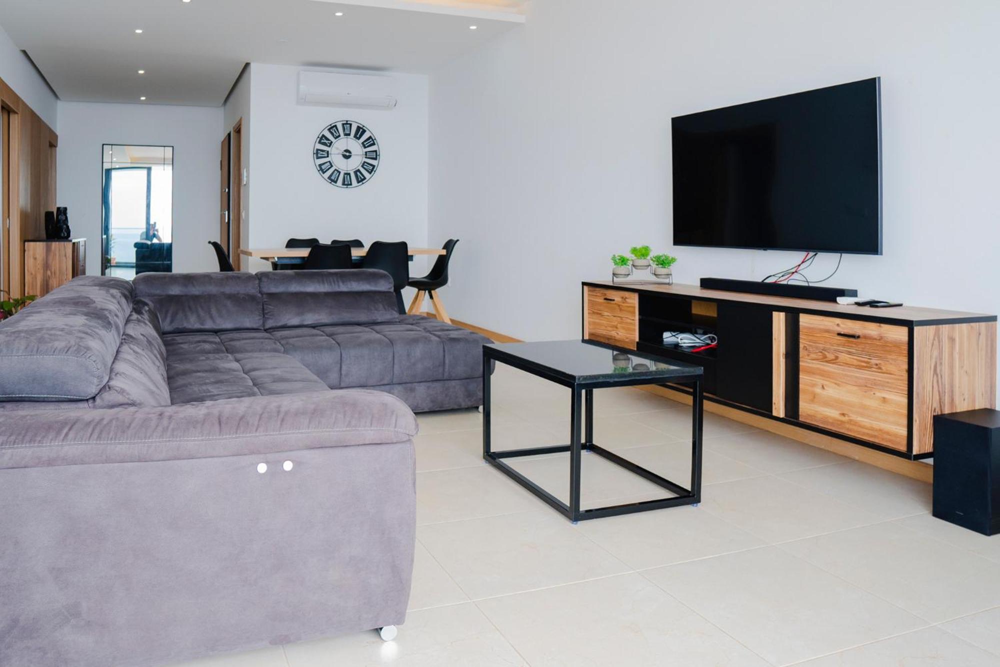 3 Bdr Aprt, Amazing Seaview, Rooftop Pool - Lcgr Praia Eksteriør billede